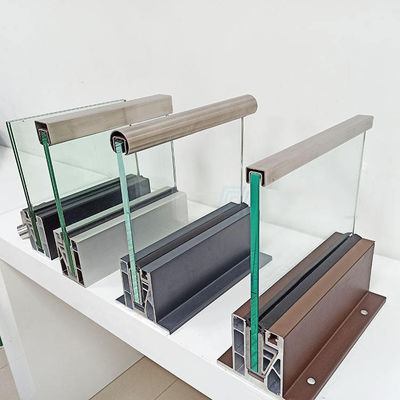 Tubo de manija con ranuras de acero inoxidable 304 fácil de instalar SS tubo de manija con ranuras personalizado tubo de manija redondo con ranuras para escaleras barandilla de vidrio