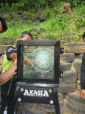 Vidrio balístico laminado de seguridad a prueba de balas y resistente a las balas personalizado para ventanas y puertas