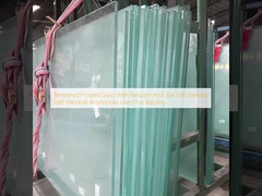 Vidrio esmerilado templado con balaustre y accesorios de pasamanos de acero inoxidable 304 316 utilizados para balcón